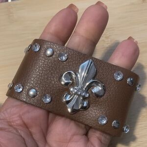 Brown Leather Cuff Bracelet with Silver Fleur-de-Lis